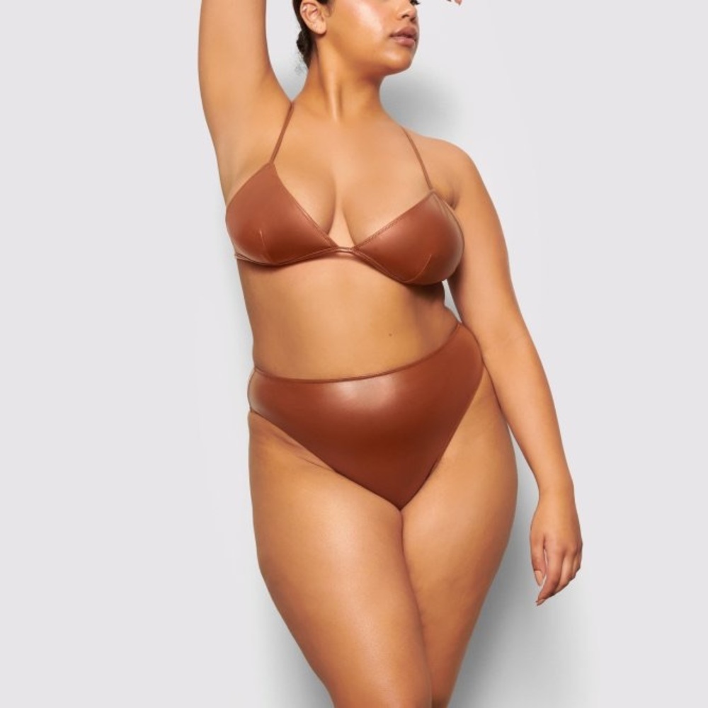 SKIMS Wet Jersey Triangle Bralette in Copper NEW